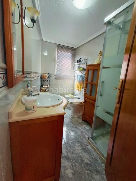 Foto 1b6f347d-01f0-468c-a08e-aa19be7ec301. Casa amb aparcament a Águilas