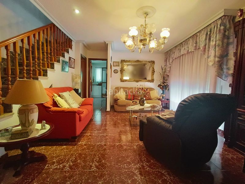 Foto 38fb3cbd-5413-4923-a509-e5e05070736f. Casa amb aparcament a Águilas