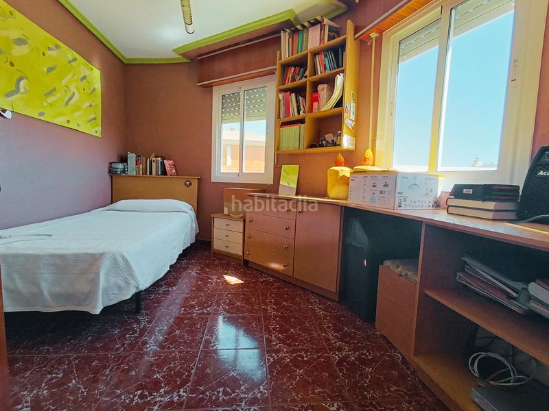 Foto abb864d6-b0f2-47ed-b8e5-ad07fc5b3525. Casa amb aparcament a Águilas
