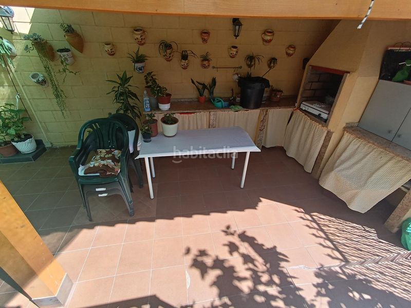 Foto c4604009-19d3-4f9f-bd7c-f0c2244a40e0. Casa amb aparcament a Águilas