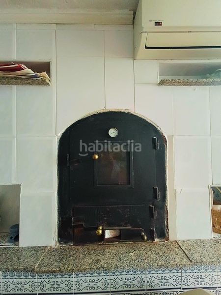 Foto db011e6f-bd59-46d5-a1bf-18c59337f271. Casa amb aparcament a Águilas