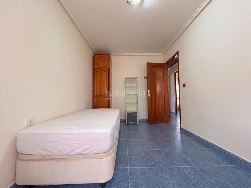 Foto 9facffe3-bd50-49d9-85bf-6a06c29c5f29. Casa aparellada amb aparcament a Las Lomas - Las Yucas Águilas