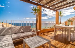 Flat  Calle la mena. En exclusiva impecable piso en mojácar con vistas al mar y pisci
