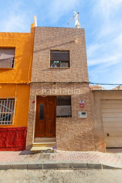 Foto bbc7f180-9847-4d82-8cb8-3df3a8a8bb41. Casa a Casco Antiguo Águilas