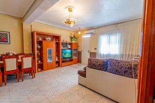 Casa  Calle pintor jose matran. En exclusiva  acogedora casa en águilas
