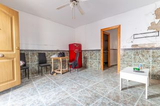 Casa  Calle murillo. En exclusiva  inversión ideal en pleno centro de águilas