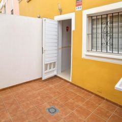 Casa aparellada  Calle pegaso (sjt). Oportunidad de inversión pareado en san juan de los terreros con
