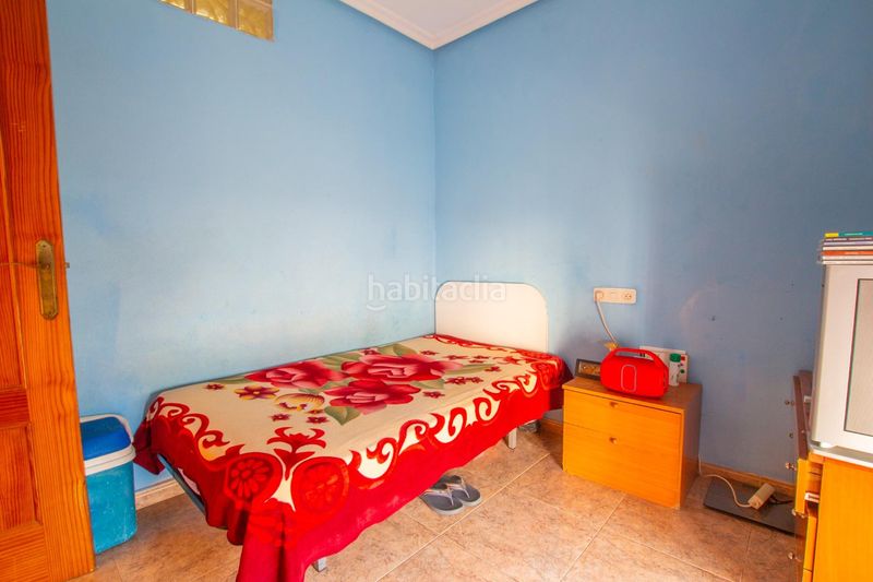 Foto f6b6ae10-beaf-4ae2-b6e2-be4a3198d275. Pis a Casco Antiguo Águilas