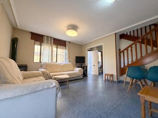 Casa  Calle alameda. Casa dúplex en águilas  las yucas por 285,000