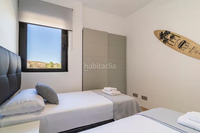 Foto e805c131-df2a-48a2-8d96-b2321979136c. Lloguer àtic amb piscina a Golf Valle Este Vera
