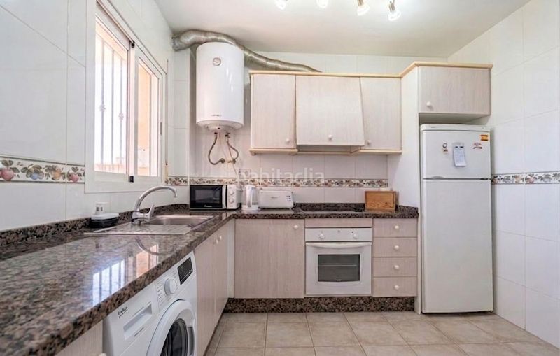 Foto e0d775da-4864-43bd-88af-f4d00a520d7b. Appartamento con parcheggio piscina in Mojácar playa - las ventanicas - la paratá Mojácar