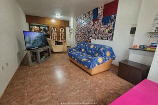 Flat  Calle cicl. julian h. zaragoza. Amplio piso en venta en la huerta, águilas por solo 115,000