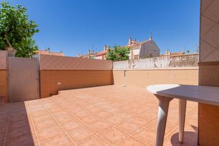 Casa  Avenida jose jimenez ruano. Acogedora casa dúplex en la huerta, águilas por solo 180.000