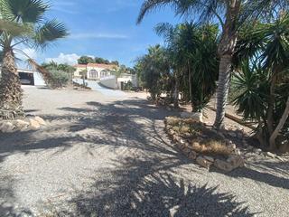 Chalet in Tébar - Los Arejos. Casa con parcela privada, piscina y vistas espectaculares