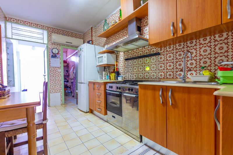 Foto c24ad773-09b9-41b2-987a-fdcd7d5afd63. Casa amb aparcament a Delicias Águilas