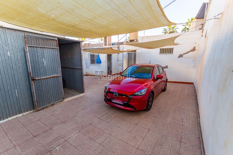 Foto d57b46b6-33be-4a04-9ded-b86274770b70. Casa amb aparcament a Delicias Águilas