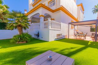 Location Maison à Cala Marqués. Dúplex en alquiler en cala marqués, vera  ideal para familias