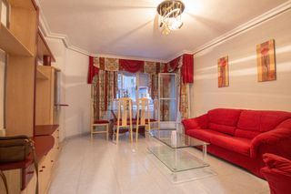 Appartement  Calle doctor luis prieto. En exclusiva  primera planta completa a 1 minuto de la avenida
