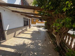 Casa en El Hornillo. Vivienda en el hornillo !!