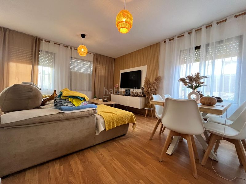 Foto a23a9ab0-1a15-4e32-91fd-f71fa642e2f1. Casa amb aparcament a Águilas