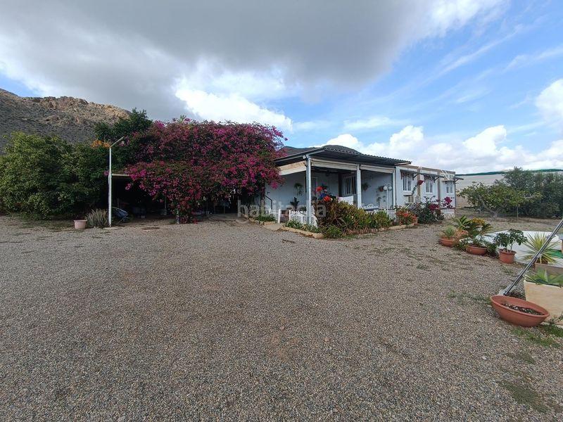 Foto 64353609-c304-42c0-8060-0533ba52a2da. Casa amb aparcament a Tébar - Los Arejos Águilas