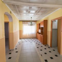 Casa  Calle s diego. Amplia casa en el centro de �guilas  oportunidad �nica