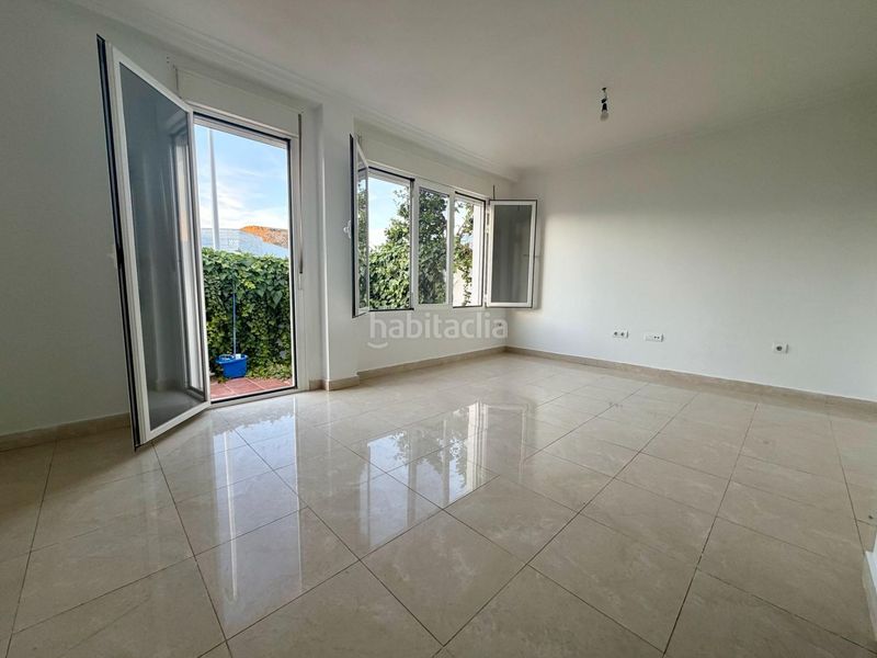 Foto 6f609238-2e30-4aa5-ac9e-35f25ed73187. Semi detached house with parking in San Juan de los Terreros