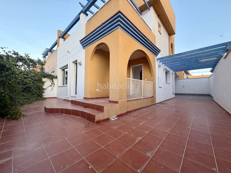 Foto 86412a58-4a60-4d11-a859-b8a3848a1849. Semi detached house with parking in San Juan de los Terreros