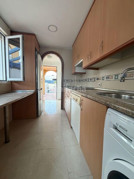 Foto 8b4f109c-d64d-4438-a1dd-2843f3fe7d57. Semi detached house with parking in San Juan de los Terreros
