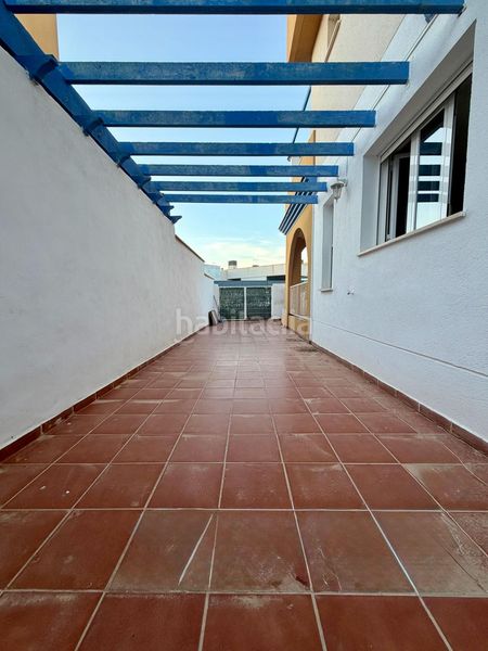 Foto b3286f70-a81b-4032-a8b9-cd2740a216af. Semi detached house with parking in San Juan de los Terreros