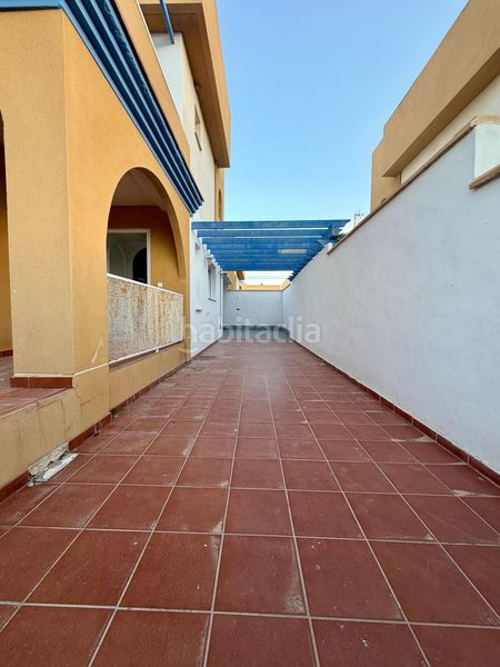 Foto dbaba52a-9c1b-4664-9de6-c3657398d2a2. Semi detached house with parking in San Juan de los Terreros