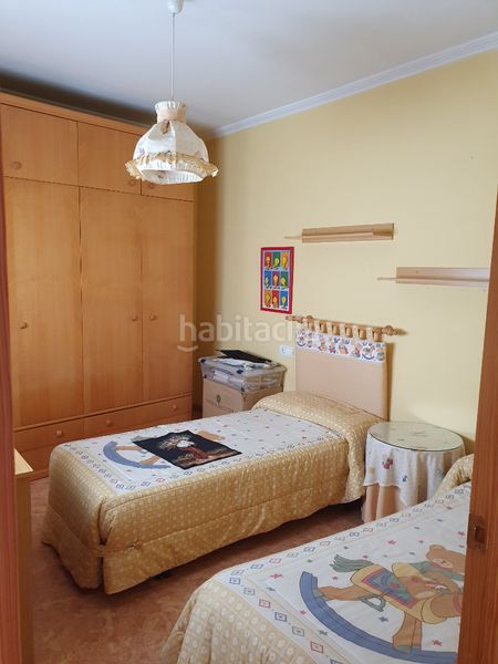Foto 0c666719-2af8-499e-9a4c-9c21381d9666. Casa amb calefacció a Baza