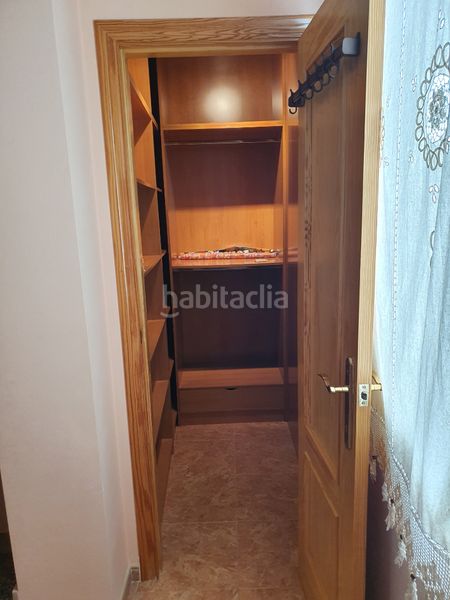 Foto 65022cc5-09a9-4595-9adf-415cb4a8727b. Casa amb calefacció a Baza