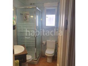 Foto d763a60c-d01e-4d9b-9459-58070a88642f. Casa amb calefacció aparcament a Baza