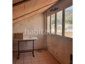 Foto df2da9fe-6936-4749-8f14-4da736bfbb48. Casa amb calefacció aparcament a Baza