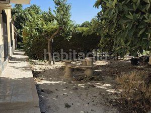 Foto 067dc26e-6869-45b7-8ff3-8fd0d537d55c. Casa amb aparcament a Baza