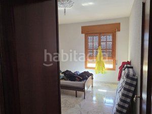 Foto a9441a57-16e6-4e88-ba88-dc5f8cd86669. Casa amb aparcament a Baza