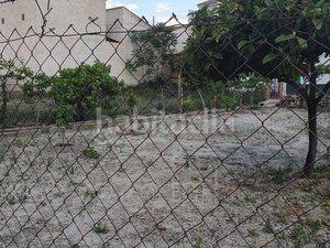 Foto 9ec9b8c2-113e-4d5d-a39d-3f8c5b12d79e. Casa amb aparcament a Baza