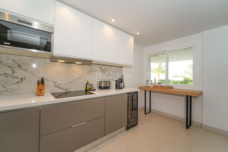 Foto 98b71e0a-927c-4b7f-a782-e8cb5fb569f7. Pis a Elviria Marbella