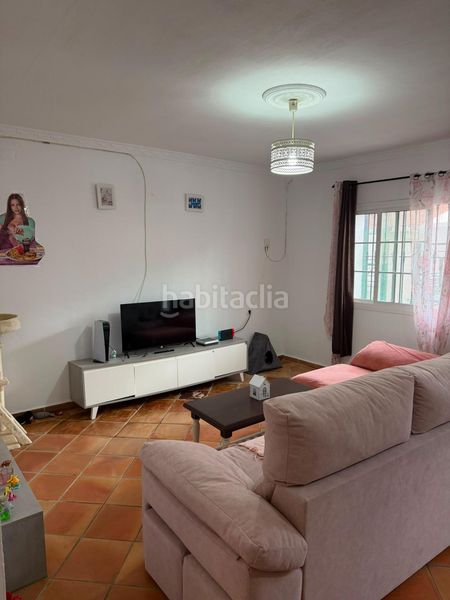 Foto 8a747290-9400-48ff-a6ca-268fd96777c6. Casa a San Enrique-Guadiaro-Pueblo Nuevo Sotogrande