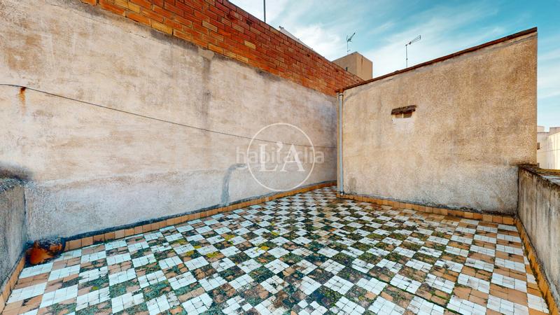 Foto 0fa5357b-d044-41ff-81cf-6be8c6ff25dc. Edifici a Centre Reus