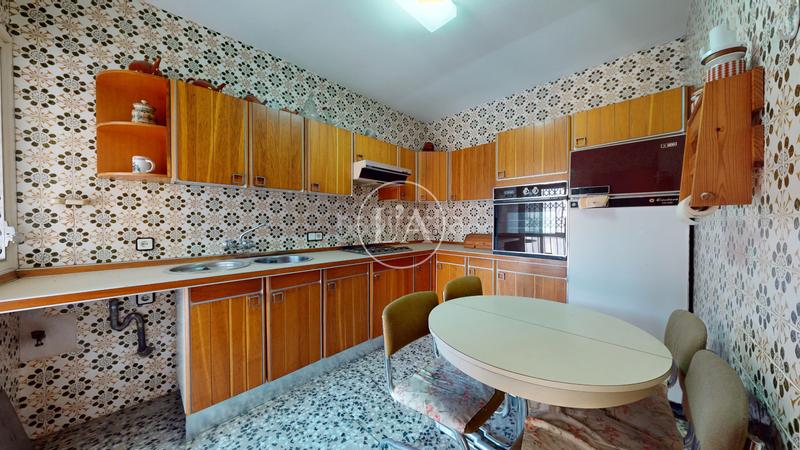 Foto 7a6c694a-c02f-4cad-8667-8a175bce7df9. Edifici a Centre Reus