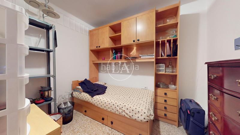 Foto 8fabd352-edd7-40f7-a0fb-486e7e7a1c1b. Edifici a Centre Reus