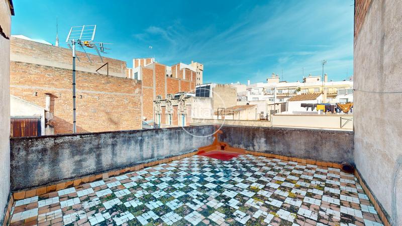 Foto 959342b2-96d6-4518-aea4-63a90de8b299. Edifici a Centre Reus