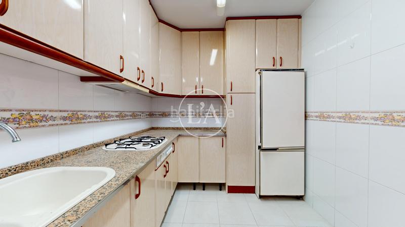 Foto fbb98b79-ffb0-4daf-964a-2e8e6885149f. Edifici a Centre Reus