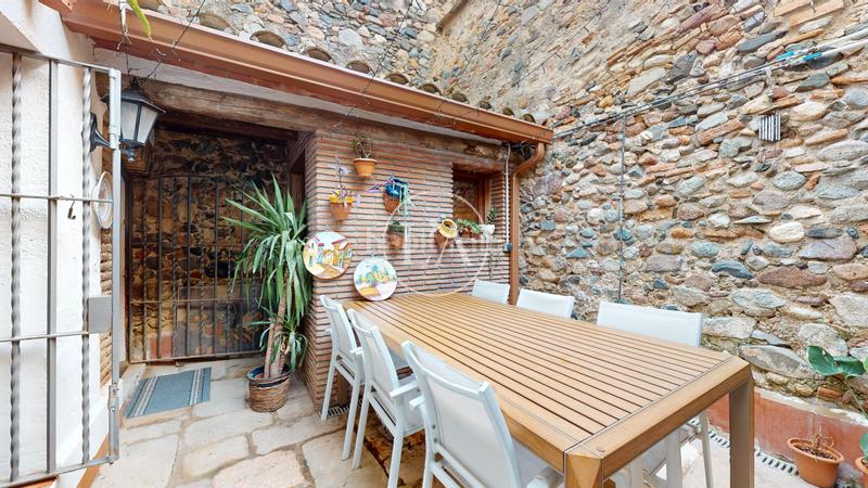 Foto c87c64c0-c177-4ae1-a922-7a1557158623. Haus in carrer creus 45 in casc antic - nou Cambrils Cambrils