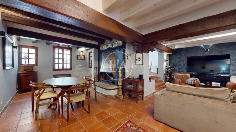 Foto c93b175d-4f48-40c3-8790-c4da2992f56e. Haus in carrer creus 45 in casc antic - nou Cambrils Cambrils