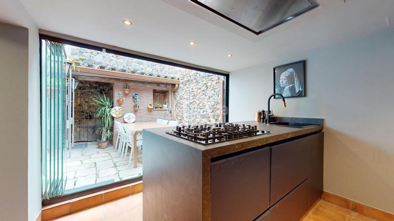 Foto ca1437fa-5641-461a-8f34-5089b83f0de8. Haus in carrer creus 45 in casc antic - nou Cambrils Cambrils