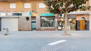 Lloguer Local Comercial a Carrer de roger de llúria 29. Local comercial en cambrils puerto