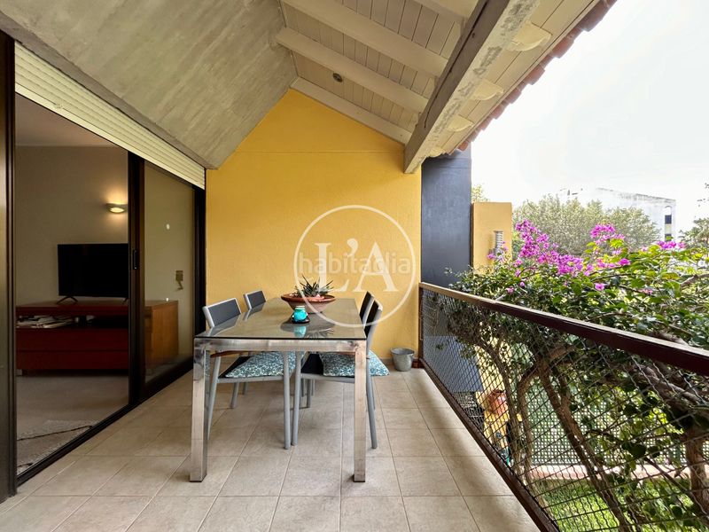 Foto ba649737-c73e-4960-b41a-96d7f09a2e6b. Casa a schiera in carrer nantes 35 in Vilafortuny Cambrils
